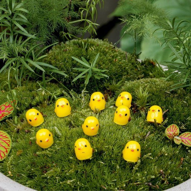 Chick Class – Decorative Mini Chicks – Yellow – Set of 10 – ↑ 1 cm