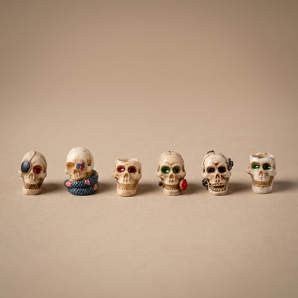 Skulls Gone Wild - 6 pcs - Miniature figurines - Ø 1cm ↑ 2cm